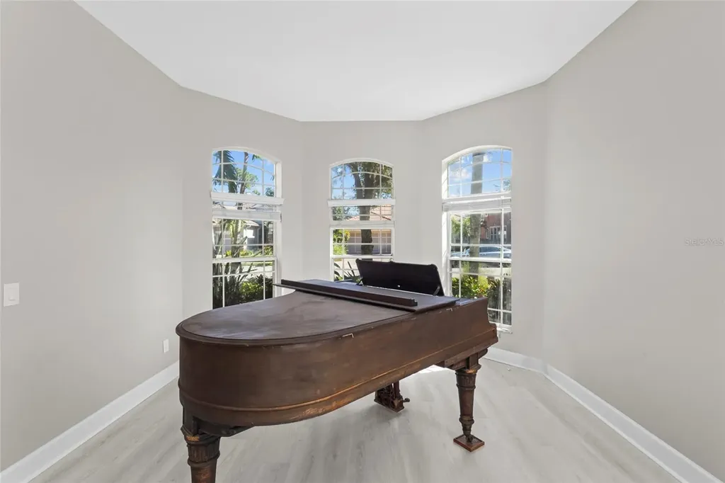 8134 Santa Rosa Court Sarasota FL 34243