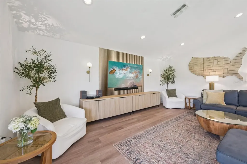 3947 Prairie Dunes Drive Sarasota FL 34238