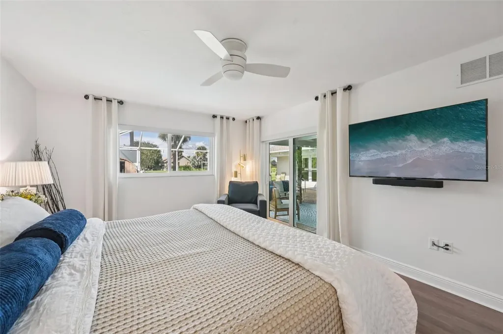 3947 Prairie Dunes Drive Sarasota FL 34238