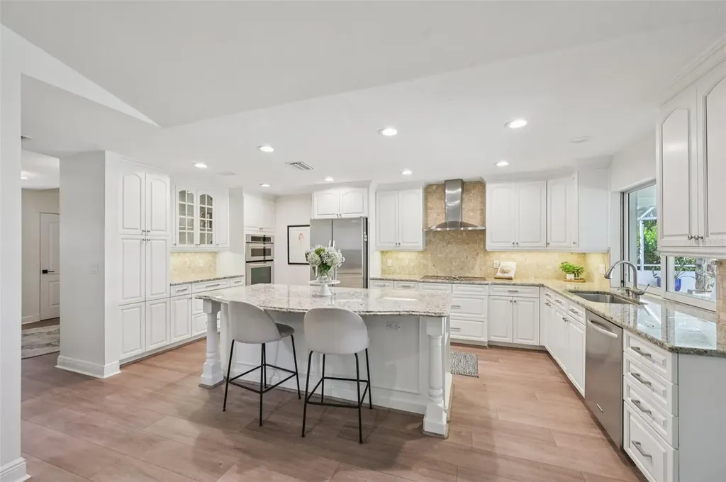 3947 Prairie Dunes Drive Sarasota FL 34238