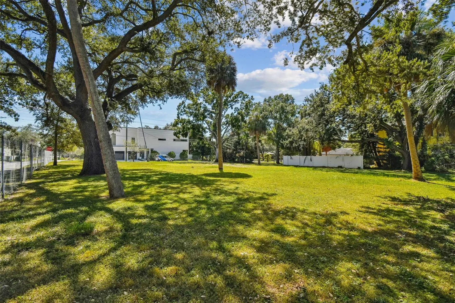 4501 W North B Street Tampa FL 33609