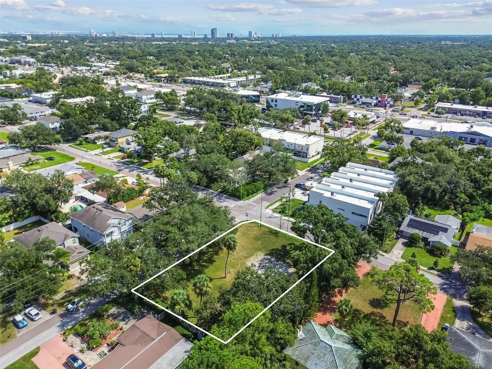 4501 W North B Street Tampa FL 33609