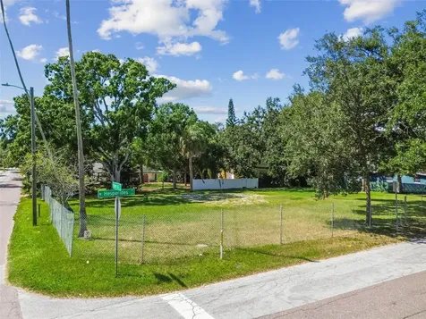 4501 W North B Street Tampa FL 33609