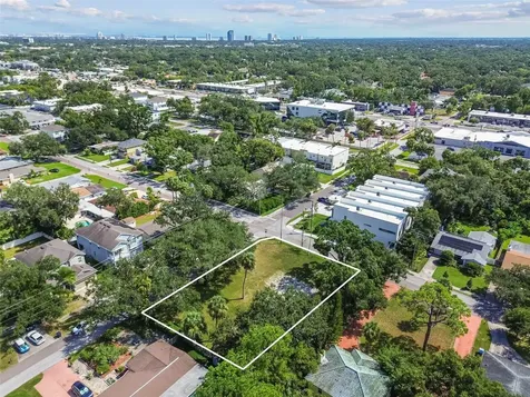 4501 W North B Street Tampa FL 33609