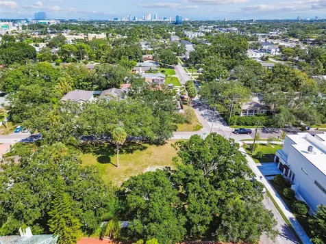 4501 W North B Street Tampa FL 33609