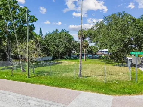 4501 W North B Street Tampa FL 33609