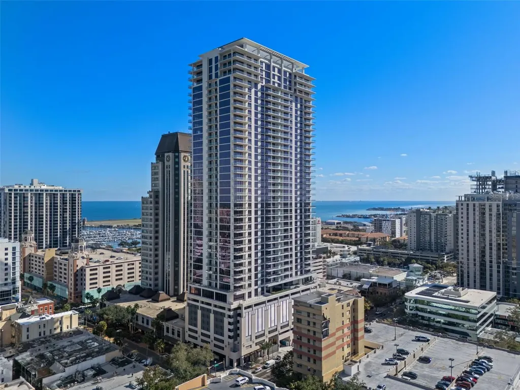 275 1st Avenue S St Petersburg FL 33701