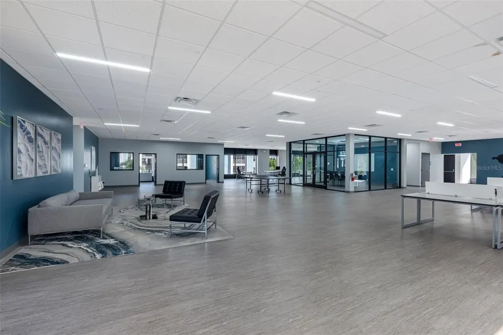 18401 Us 19 N Clearwater FL 33764