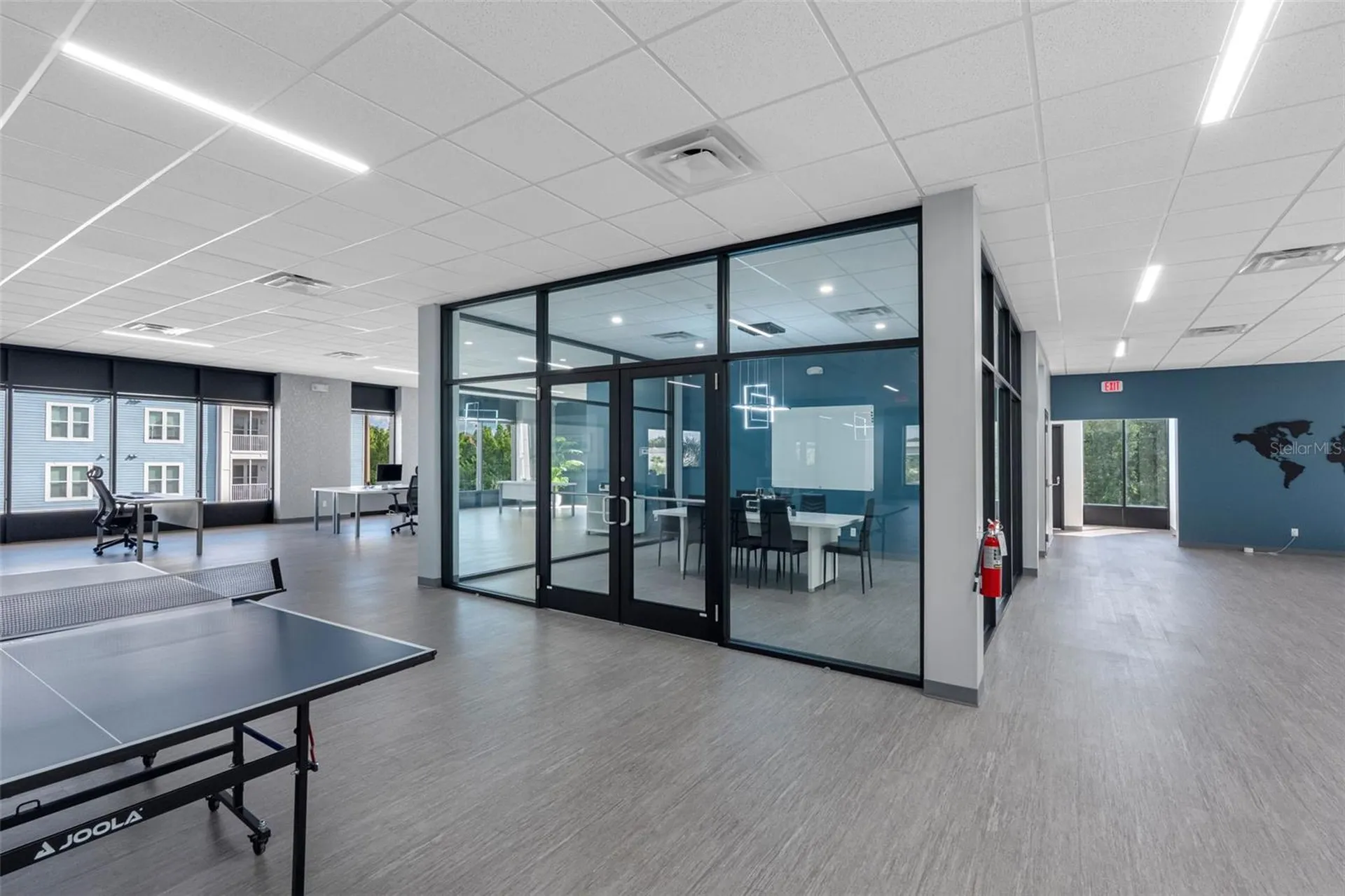 18401 Us 19 N Clearwater FL 33764