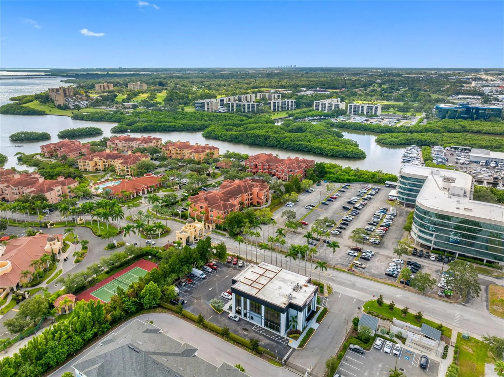 18401 Us 19 N Clearwater FL 33764