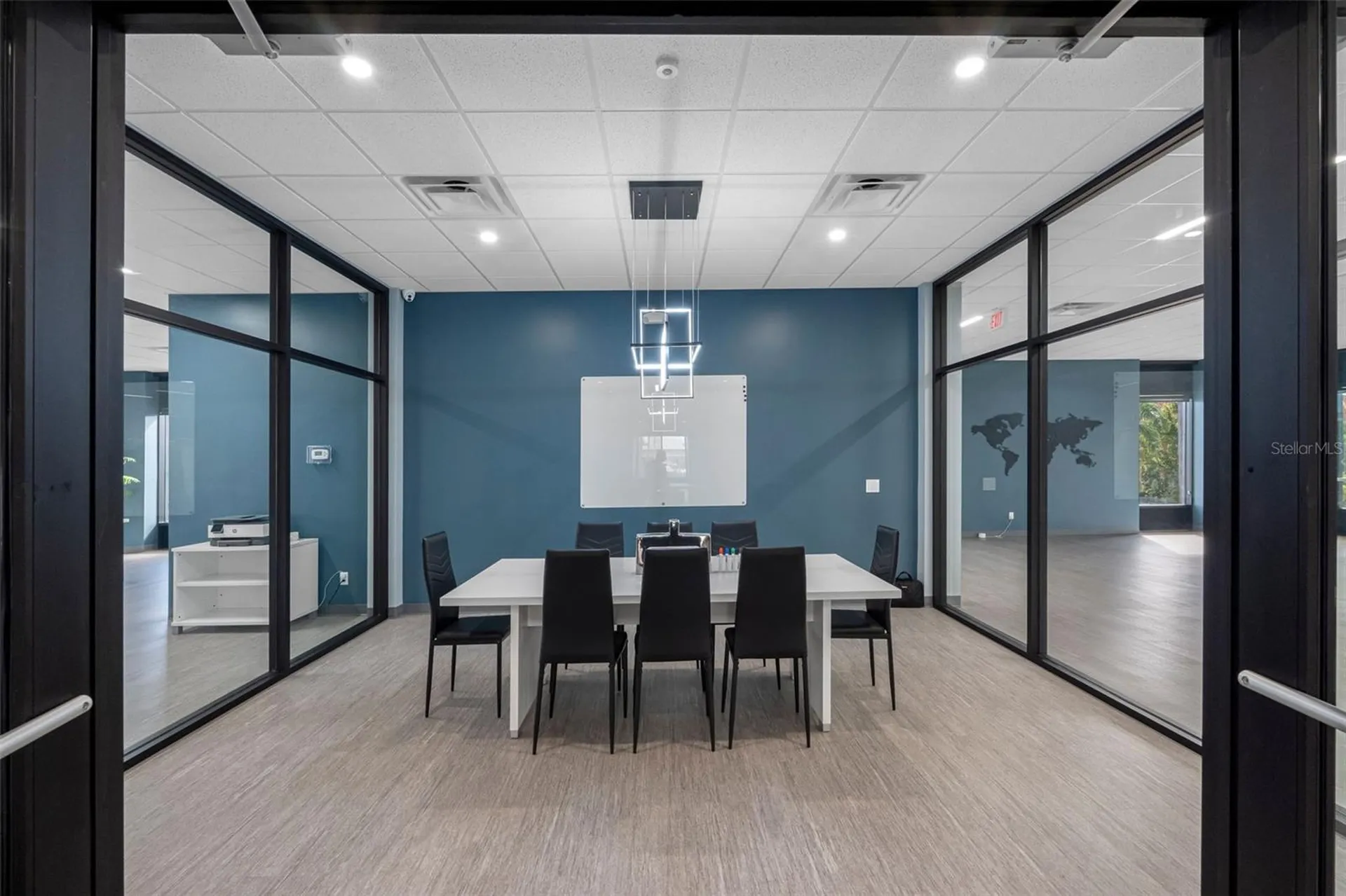 18401 Us 19 N Clearwater FL 33764