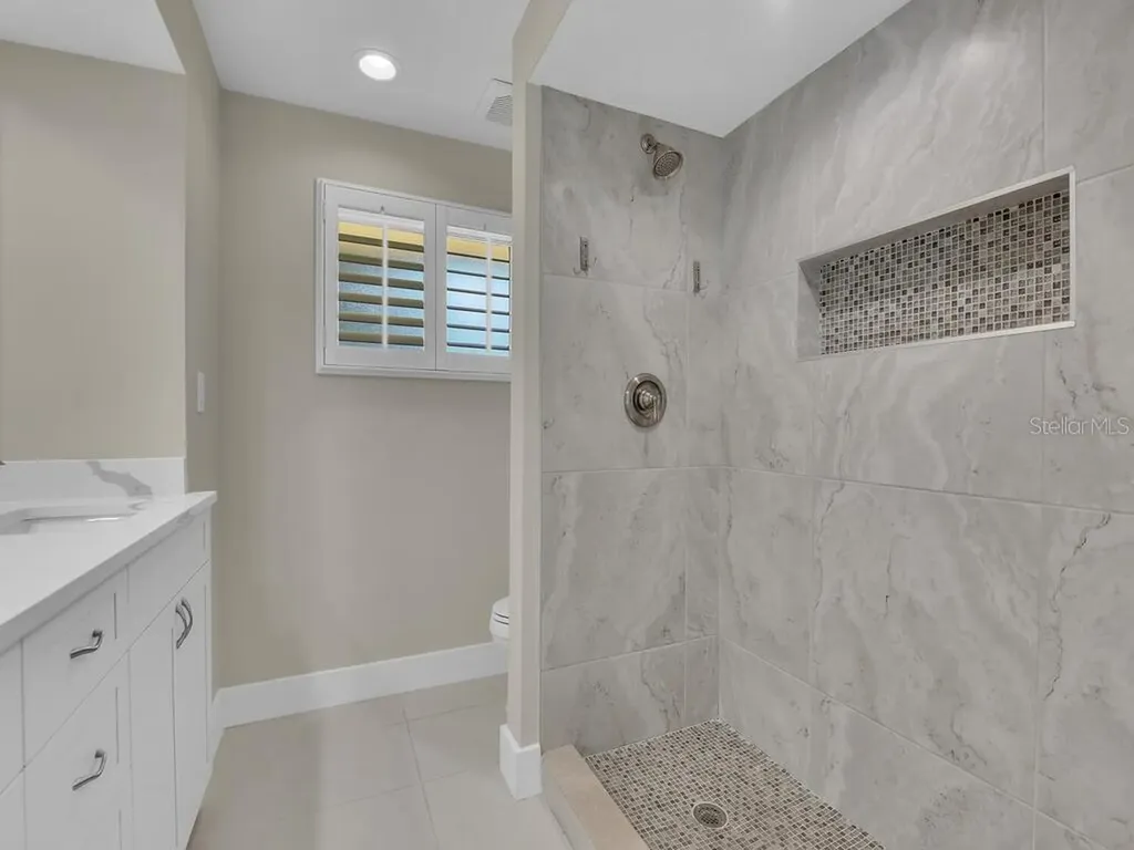 491 Cypress Way E Naples FL 34110