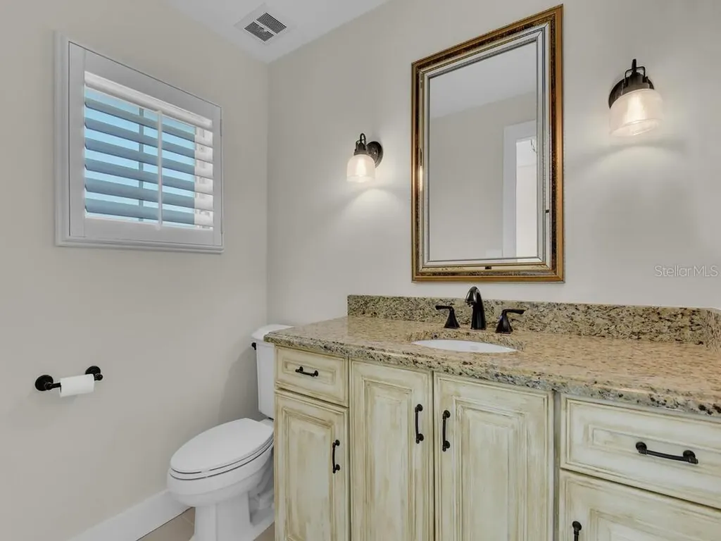 491 Cypress Way E Naples FL 34110