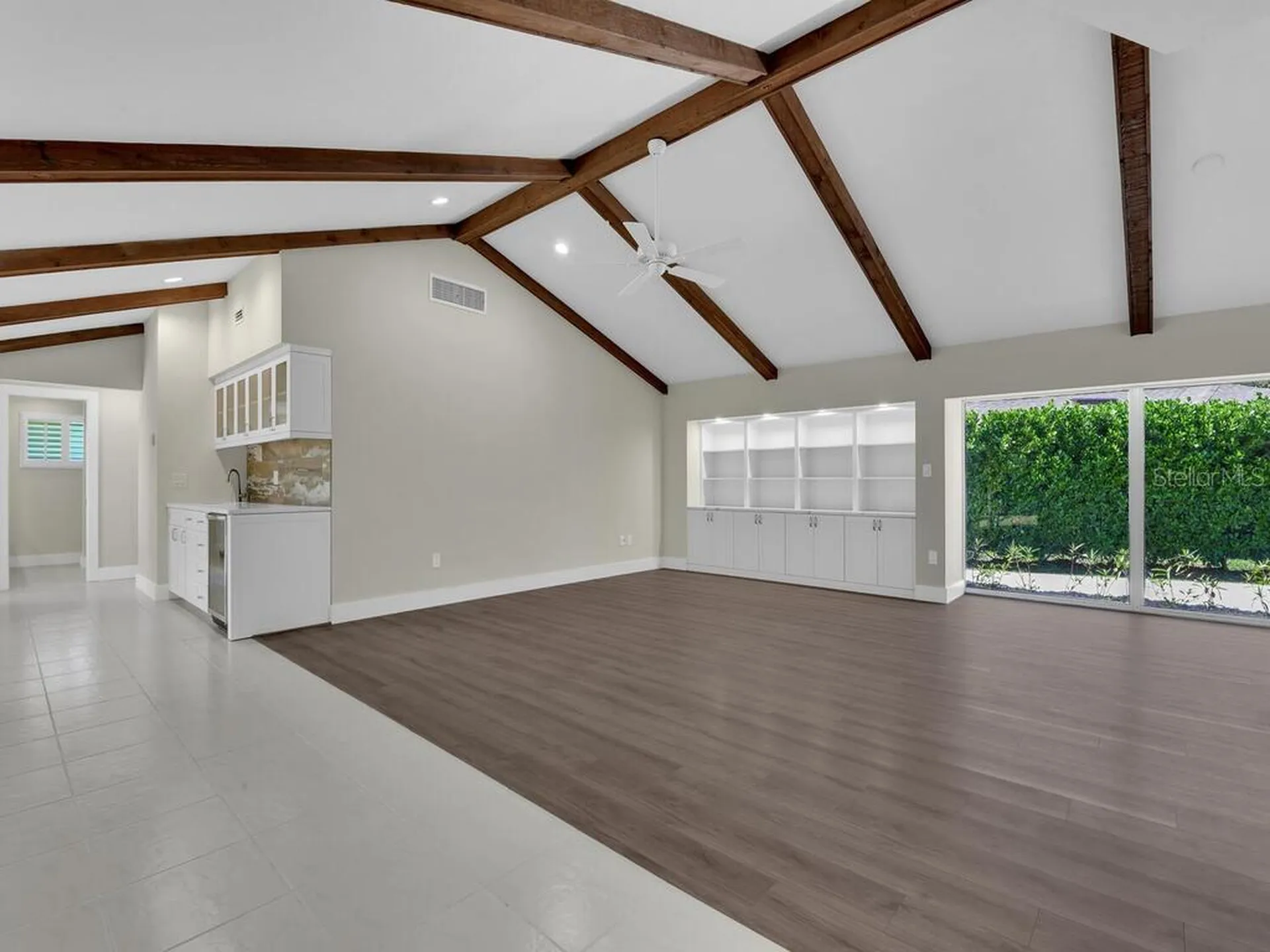 491 Cypress Way E Naples FL 34110