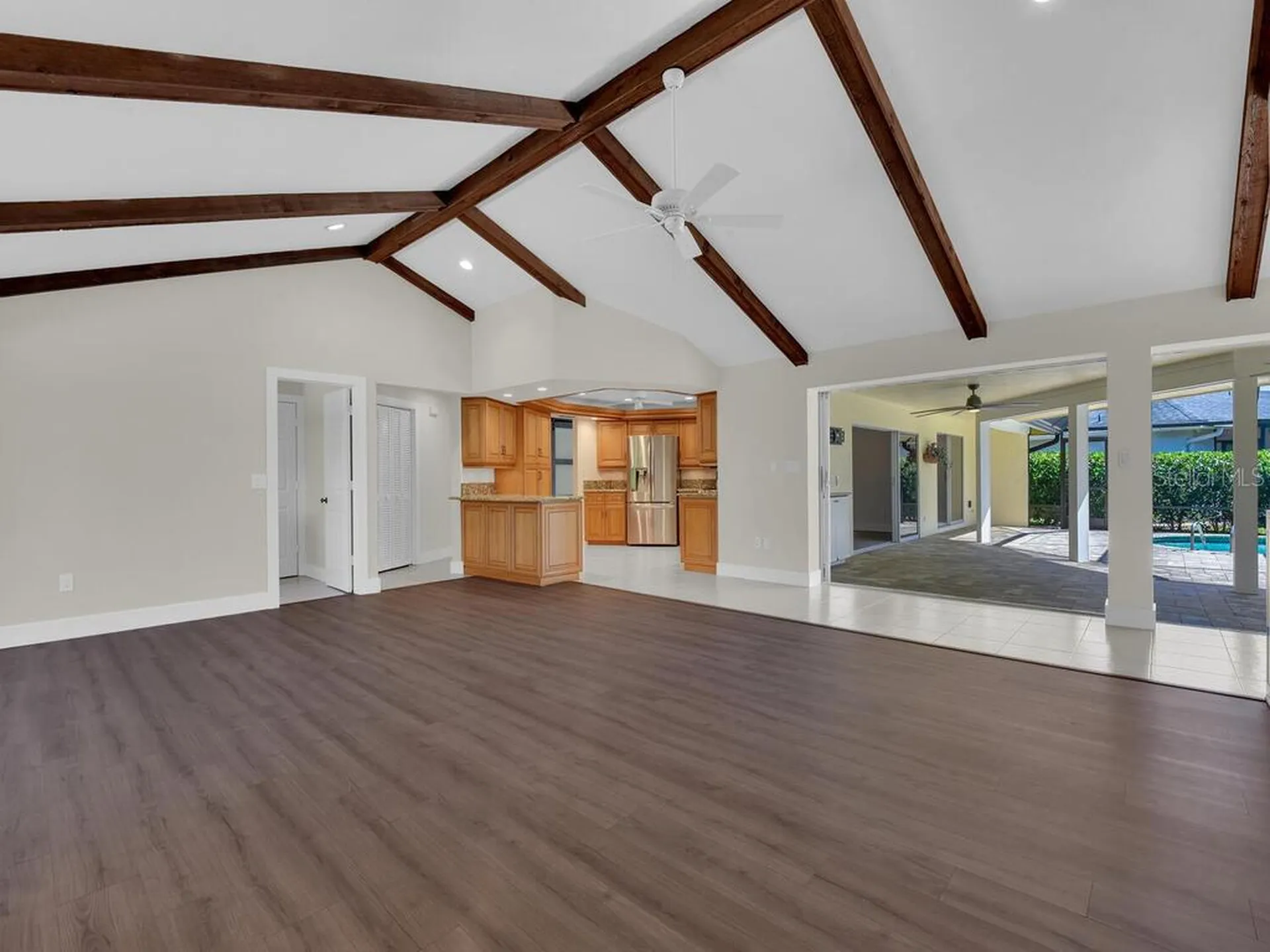 491 Cypress Way E Naples FL 34110
