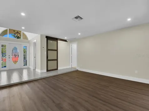 491 Cypress Way E Naples FL 34110