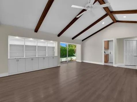 491 Cypress Way E Naples FL 34110