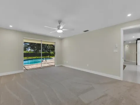 491 Cypress Way E Naples FL 34110