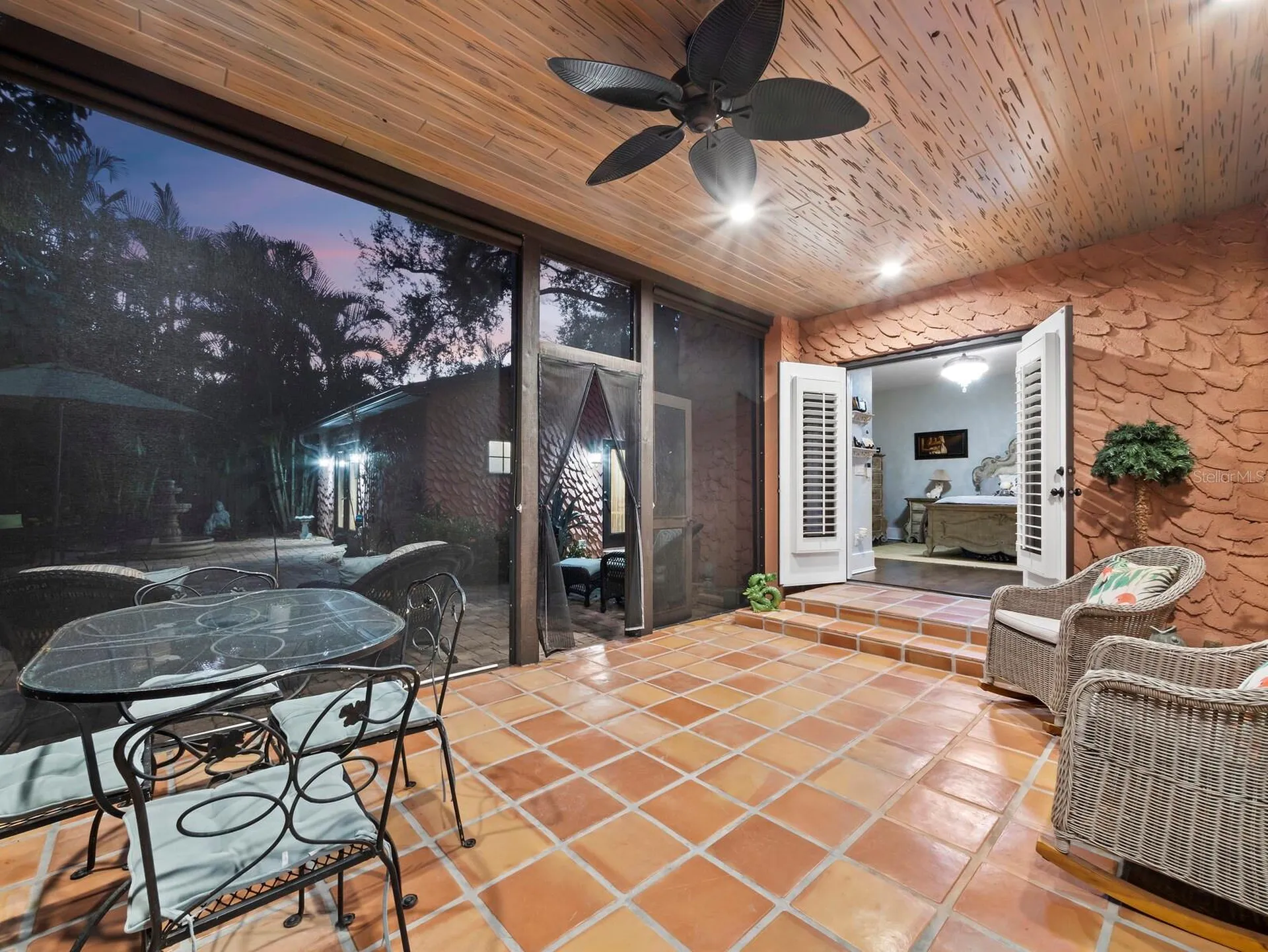 1022 S Osprey Avenue Sarasota FL 34236