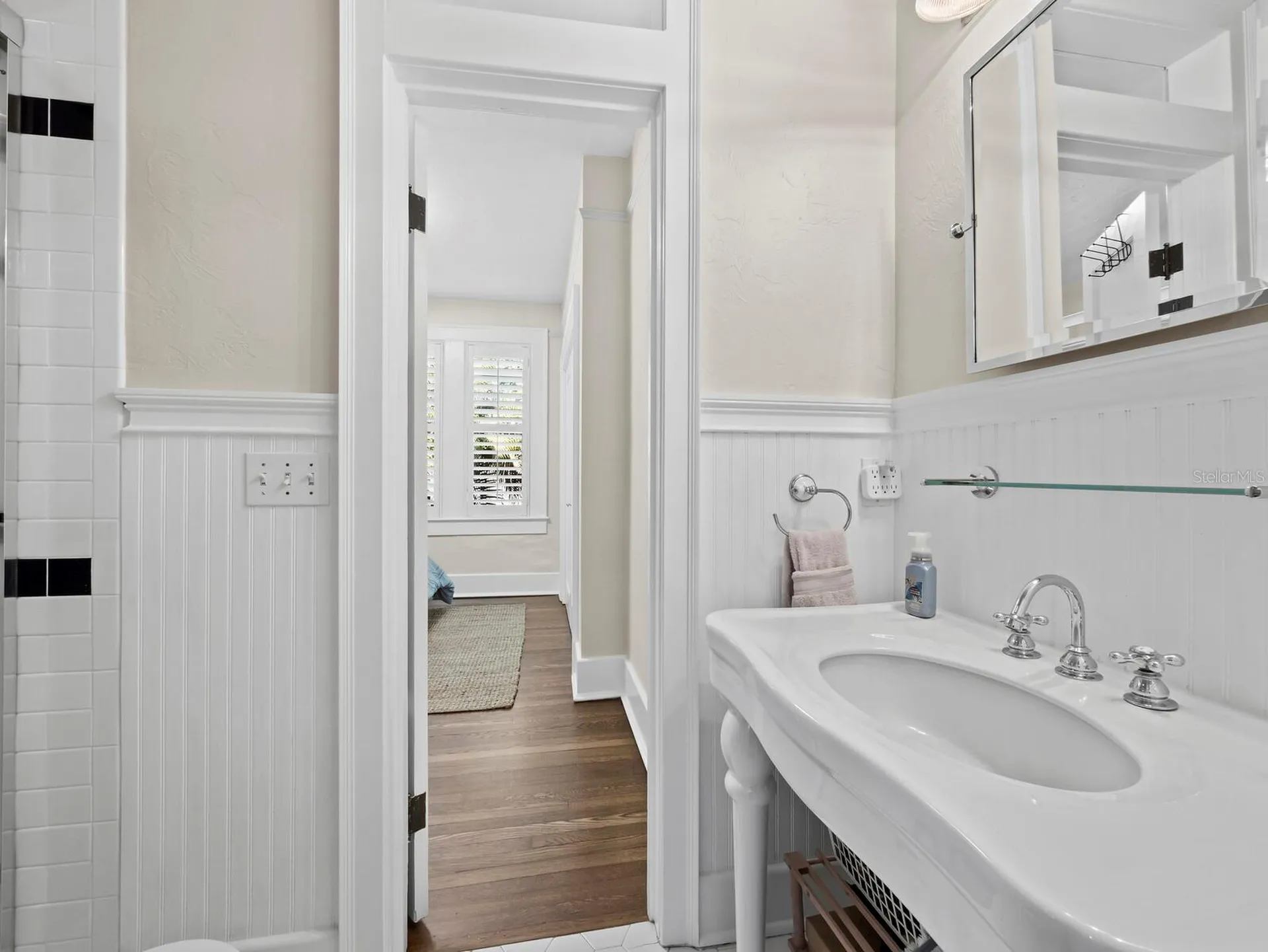 1022 S Osprey Avenue Sarasota FL 34236