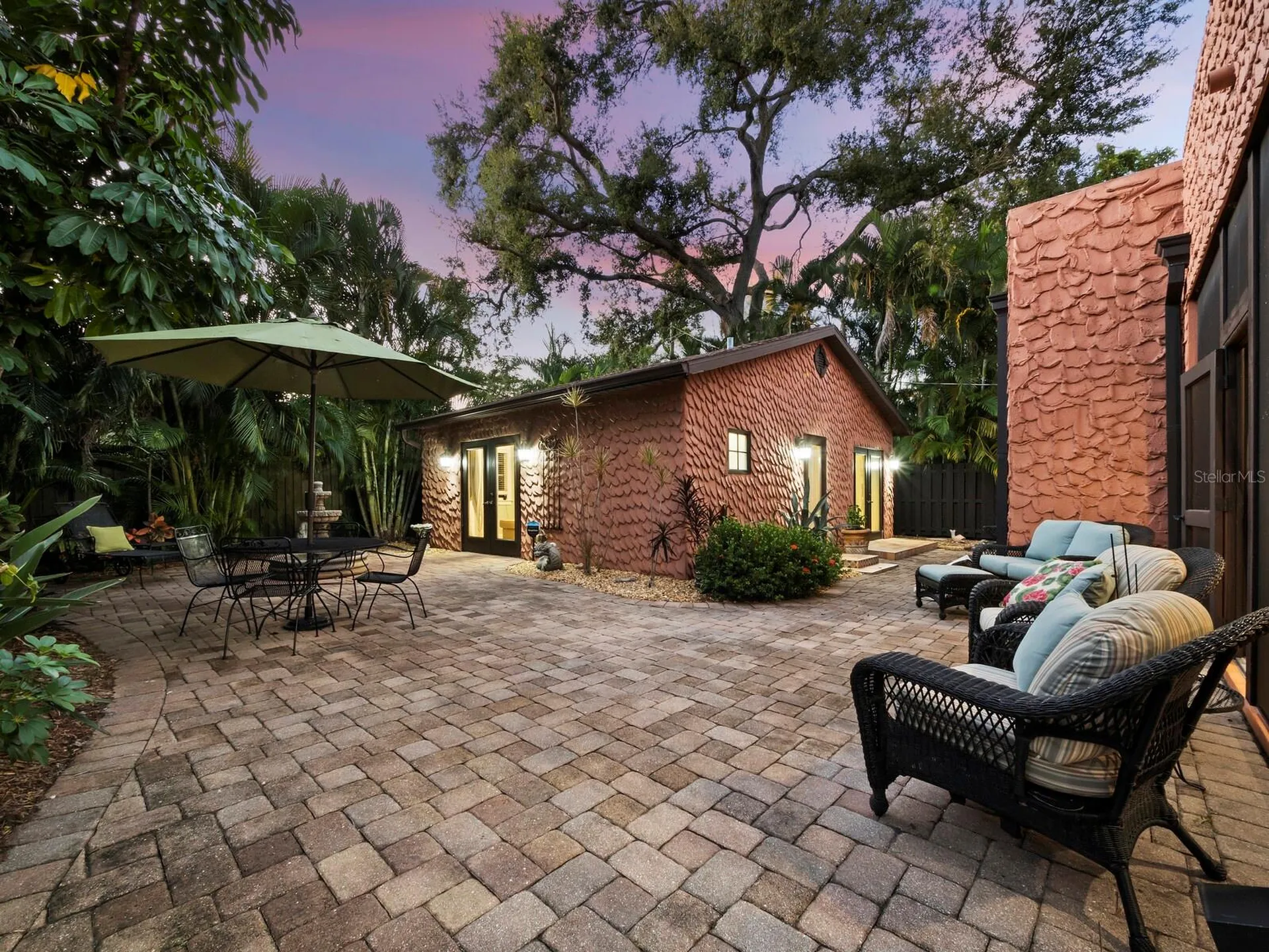 1022 S Osprey Avenue Sarasota FL 34236