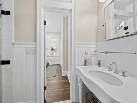 1022 S Osprey Avenue Sarasota FL 34236