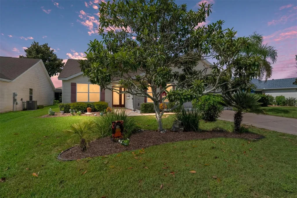 1258 Weaton Court The Villages FL 32162