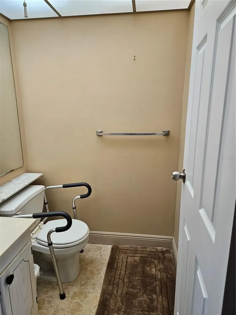 1811 Bedford Lane Sun City Center FL 33573