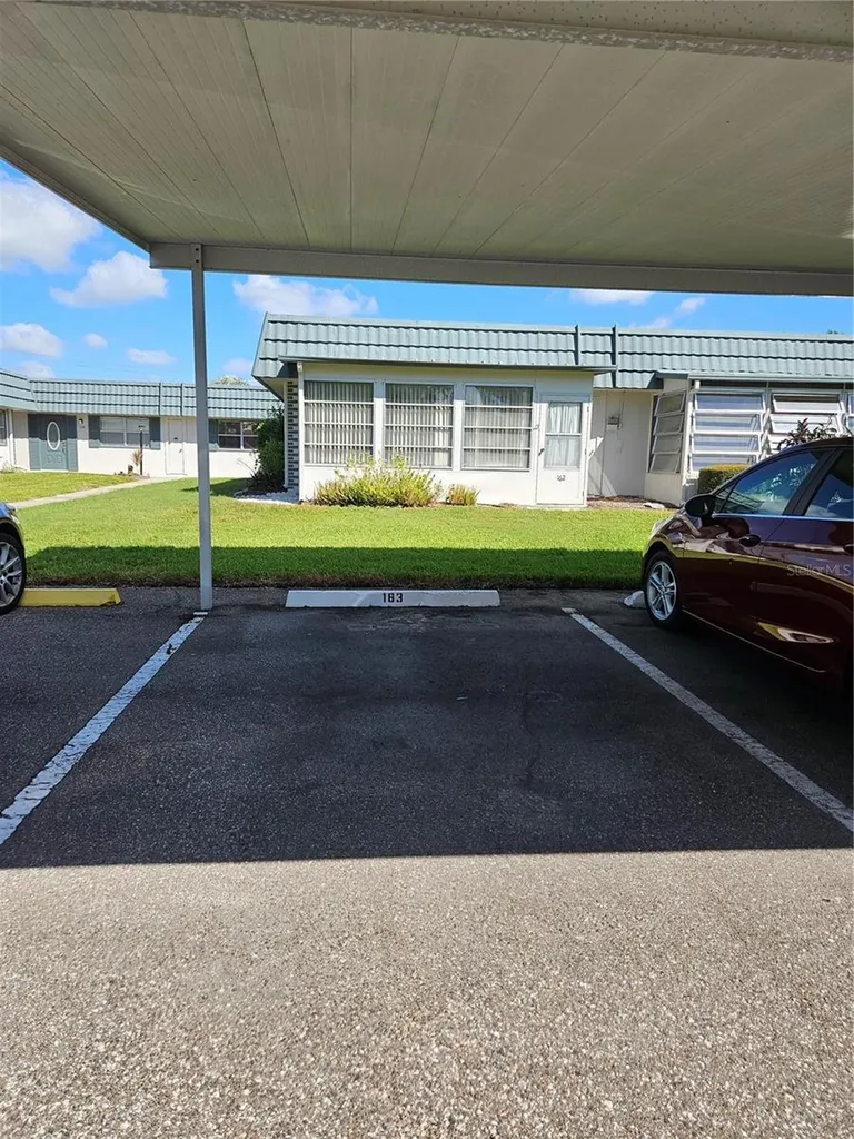1811 Bedford Lane Sun City Center FL 33573