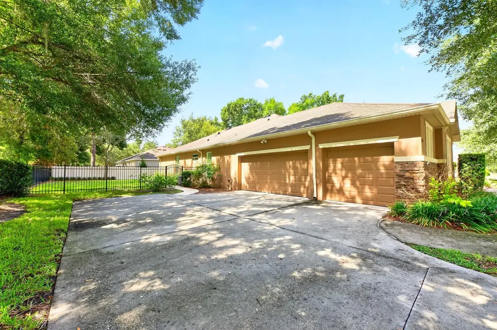 2522 Tree Meadow Loop Apopka FL 32712