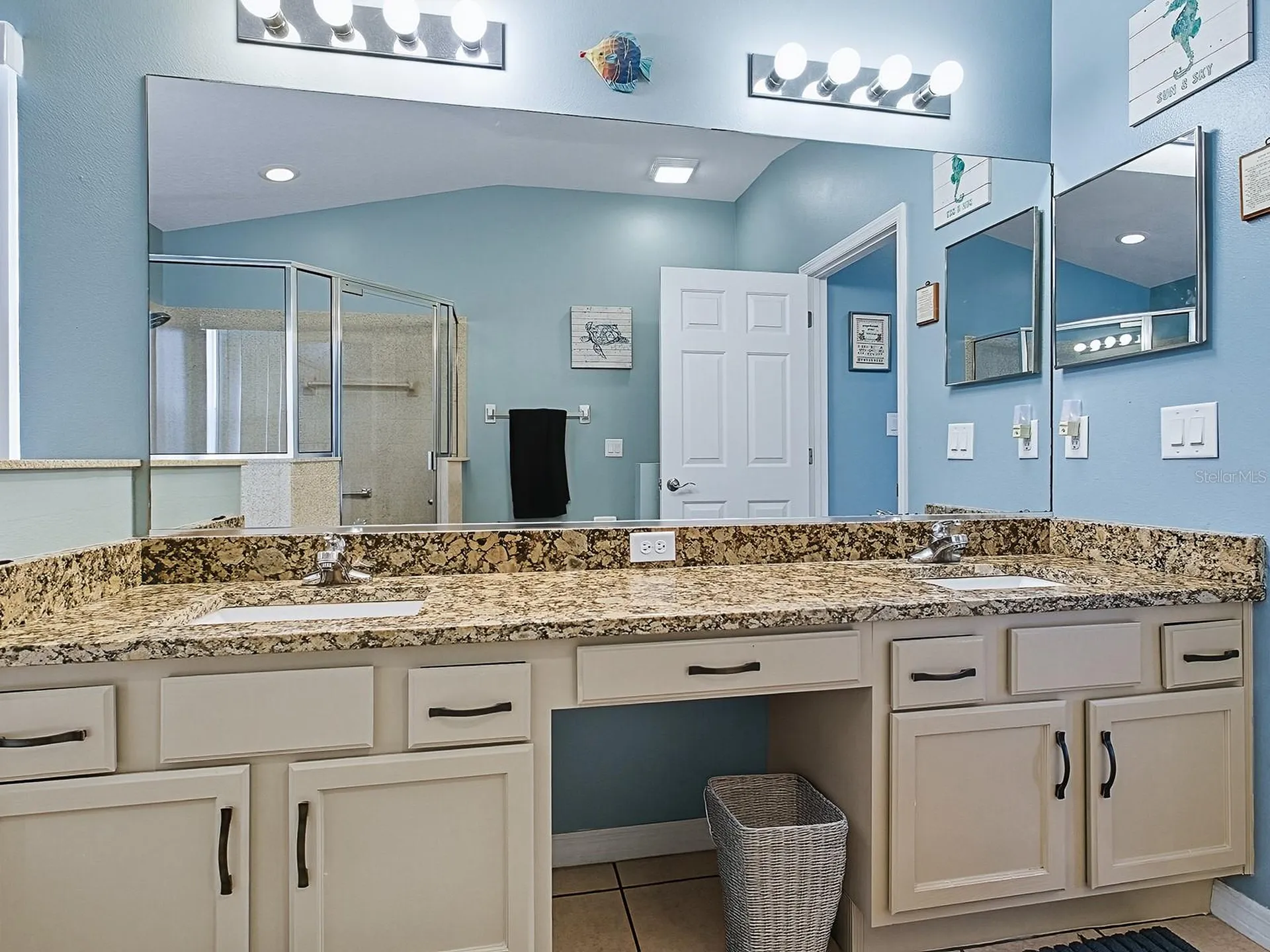 4949 Sawgrass Lake Circle Leesburg FL 34748