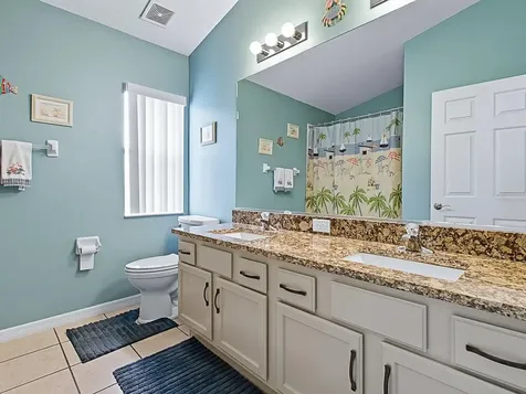 4949 Sawgrass Lake Circle Leesburg FL 34748