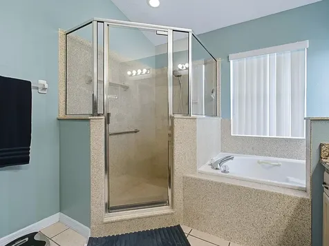 4949 Sawgrass Lake Circle Leesburg FL 34748