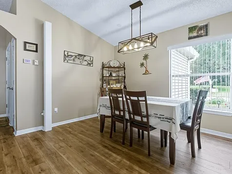 4949 Sawgrass Lake Circle Leesburg FL 34748