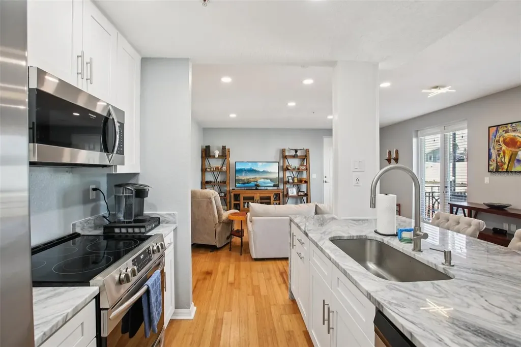 2002 E 5th Avenue Tampa FL 33605