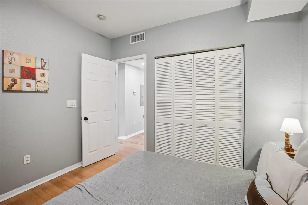 2002 E 5th Avenue Tampa FL 33605