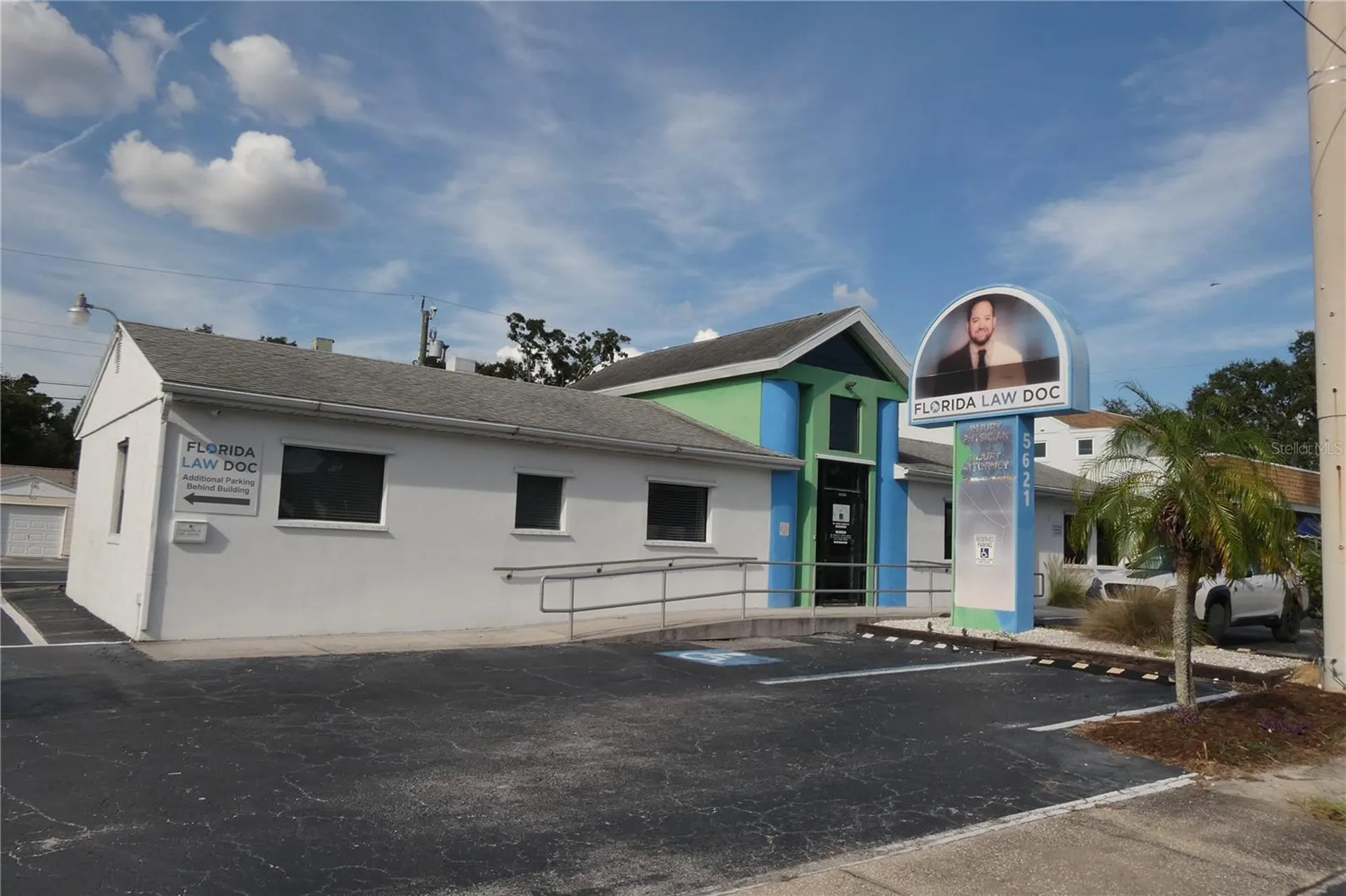 5621 Central Avenue St Petersburg FL 33710
