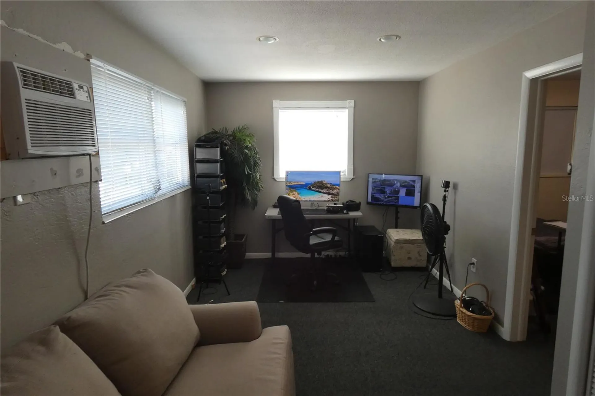 5621 Central Avenue St Petersburg FL 33710