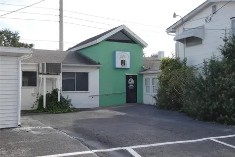 5621 Central Avenue St Petersburg FL 33710