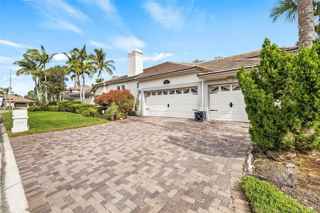 777 Cattail Court NE St Petersburg FL 33703