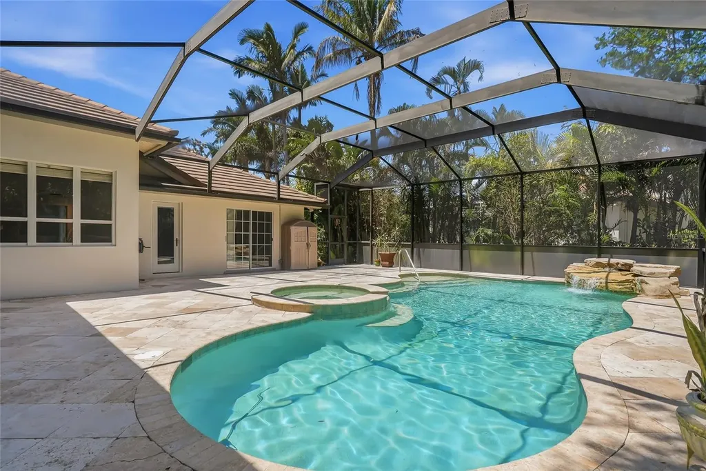 777 Cattail Court NE St Petersburg FL 33703