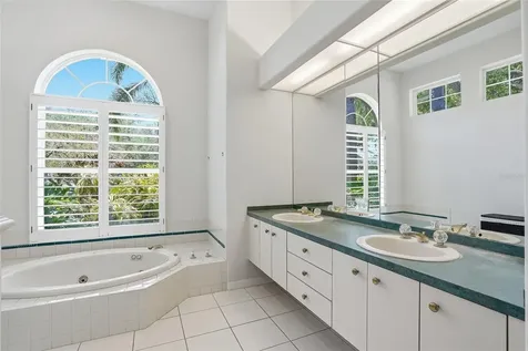777 Cattail Court NE St Petersburg FL 33703