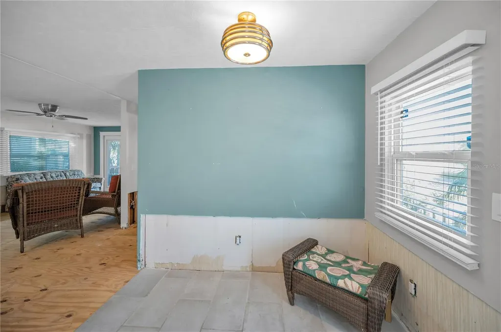 4288 86th Way N St Petersburg FL 33709