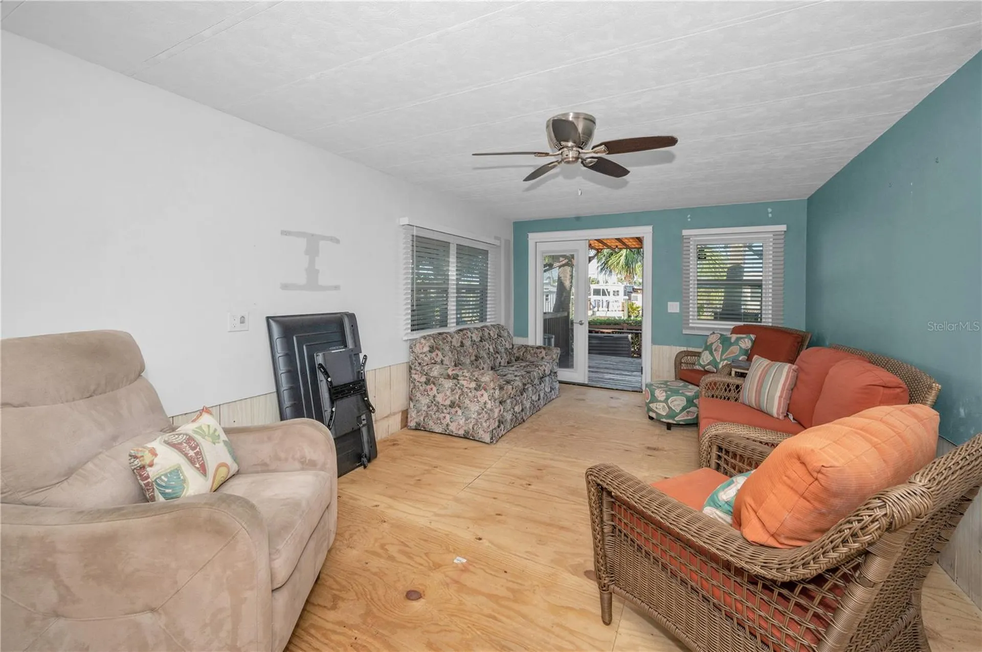4288 86th Way N St Petersburg FL 33709