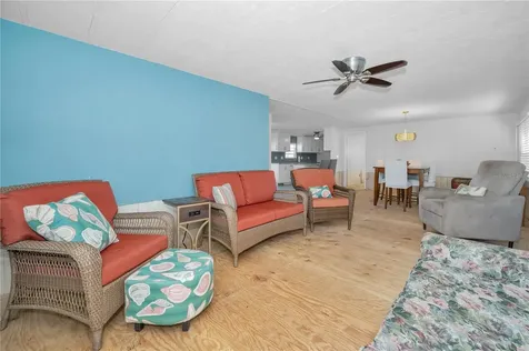 4288 86th Way N St Petersburg FL 33709