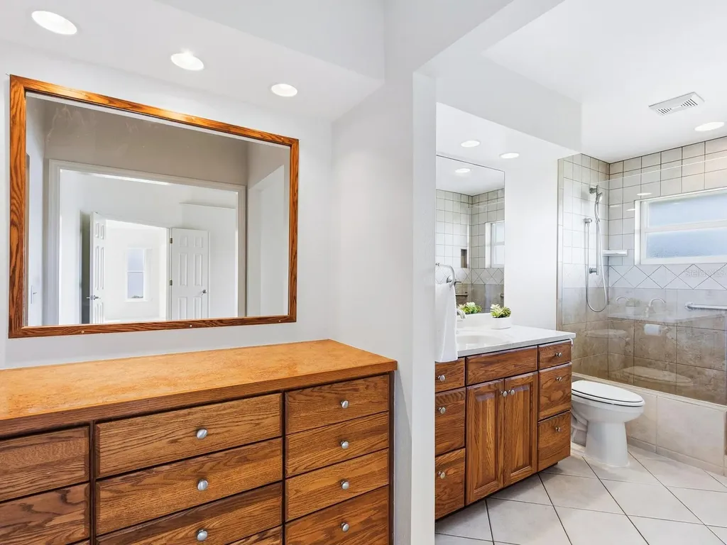 799 Harrington Lake Drive N Venice FL 34293