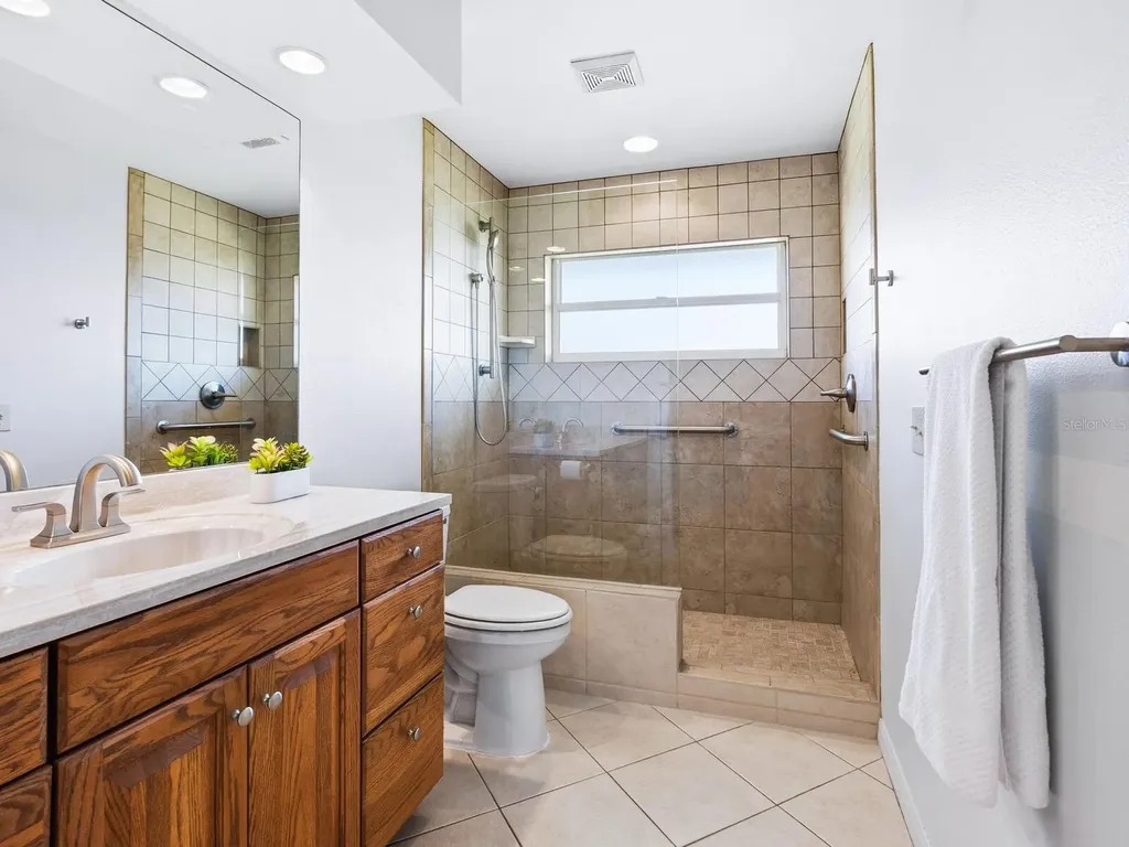 799 Harrington Lake Drive N Venice FL 34293