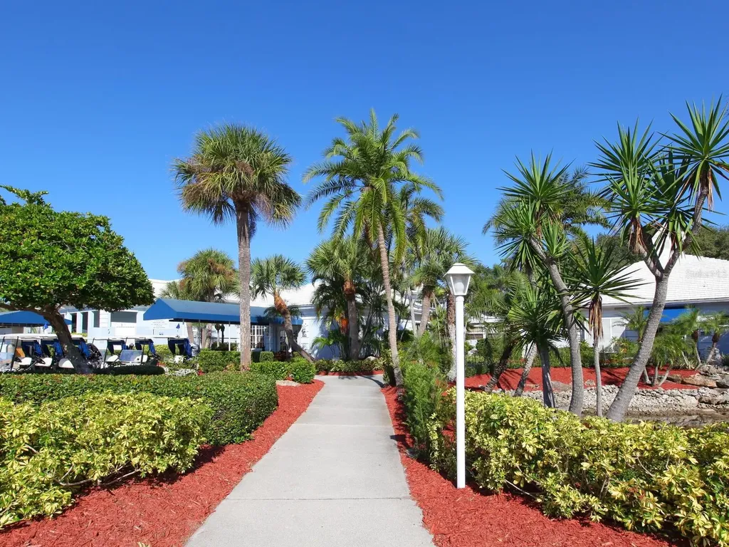799 Harrington Lake Drive N Venice FL 34293