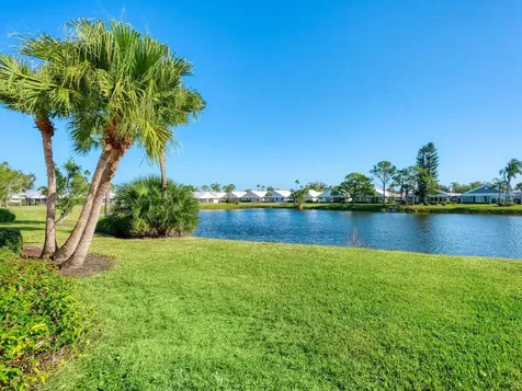799 Harrington Lake Drive N Venice FL 34293