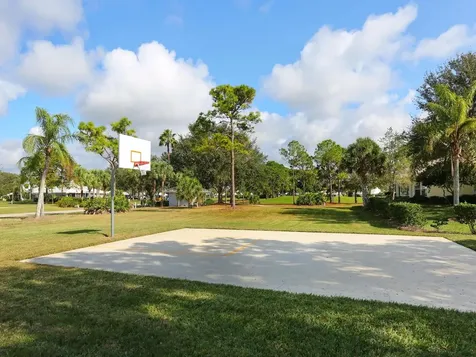 799 Harrington Lake Drive N Venice FL 34293